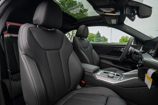 2025 BMW 230 i xDrive