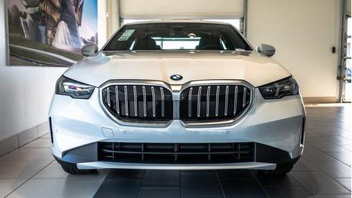 2025 BMW 530 xDrive