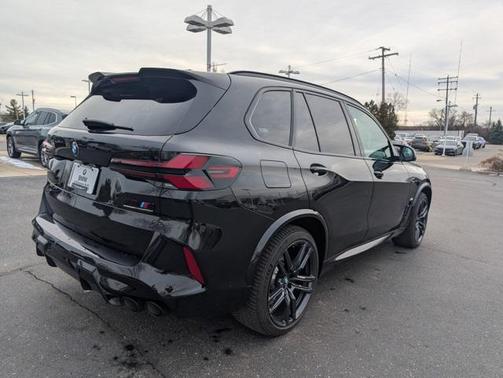 2025 BMW X5 M Base