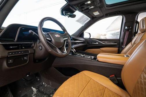 2023 Cadillac Escalade ESV Premium Luxury