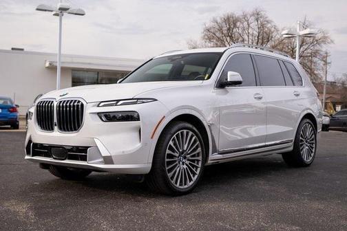 2024 BMW X7 xDrive40i
