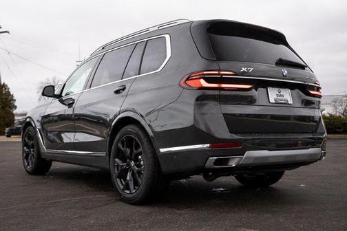2026 BMW X7 xDrive40i