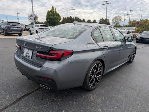 2022 BMW 540 i xDrive