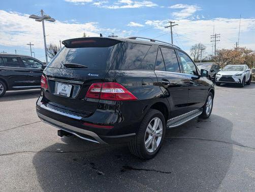 Black 2015 Mercedes-Benz M-Class 4MATIC