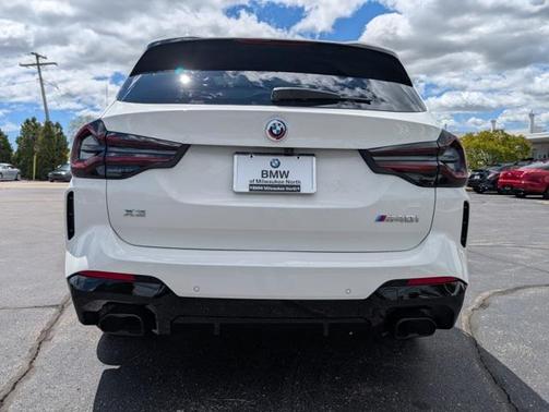 2023 BMW X3 M40i