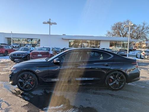 2023 Genesis G70 3.3T AWD