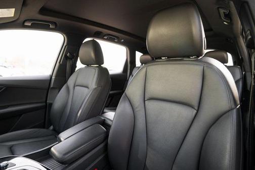 2017 Audi Q7 3.0T Premium