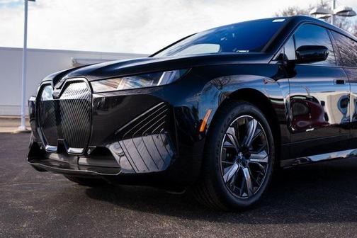 2026 BMW iX xDrive45