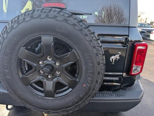 2024 Ford Bronco Black Diamond