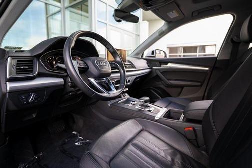 2019 Audi Q5 2.0T Premium Plus