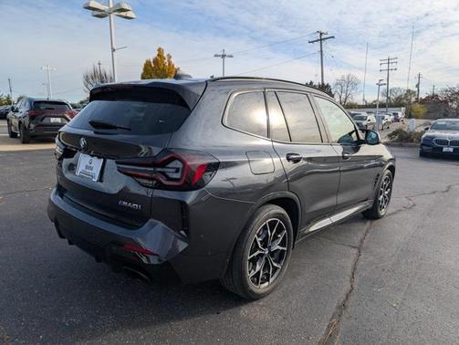 2023 BMW X3 M40i