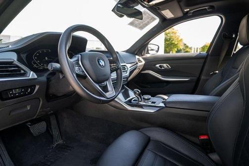 2019 BMW 330 xDrive