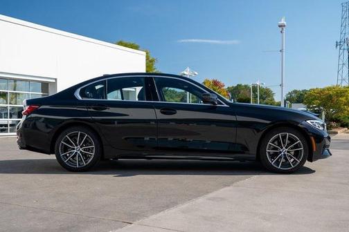 2019 BMW 330 xDrive