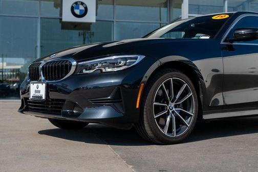 2019 BMW 330 xDrive