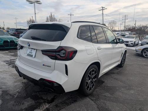 2023 BMW X3 M40i