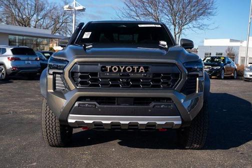 2025 Toyota Tacoma Hybrid Trailhunter