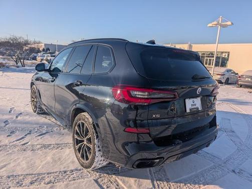 2023 BMW X5 M50i