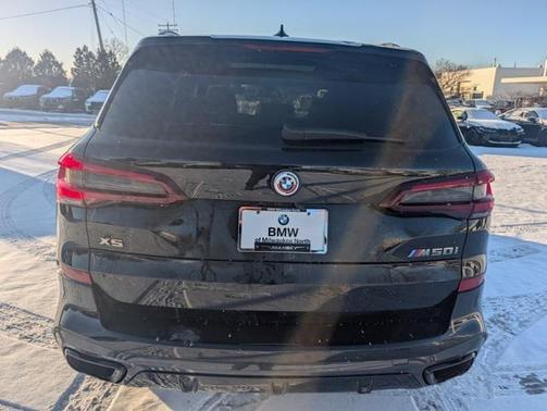 2023 BMW X5 M50i