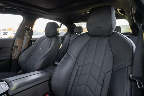 2025 BMW i5 xDrive40