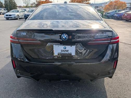 2025 BMW i5 xDrive40