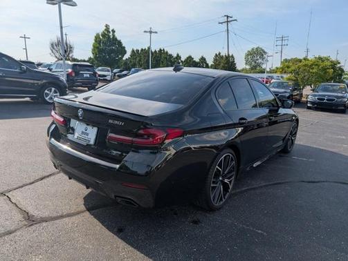 2023 BMW 530 i