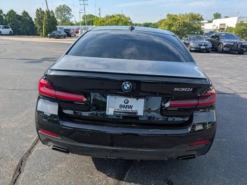 2023 BMW 530 i