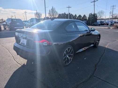 2023 BMW 230 i xDrive