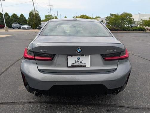 2025 BMW 330 i xDrive
