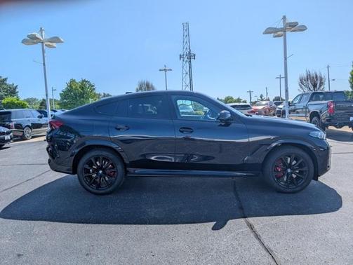 2025 BMW X6 xDrive40i