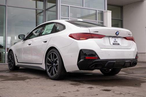 2026 BMW M440 i xDrive