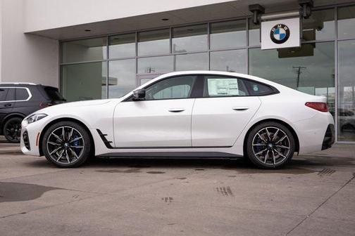 2026 BMW M440 i xDrive