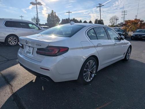 2023 BMW 530 i xDrive