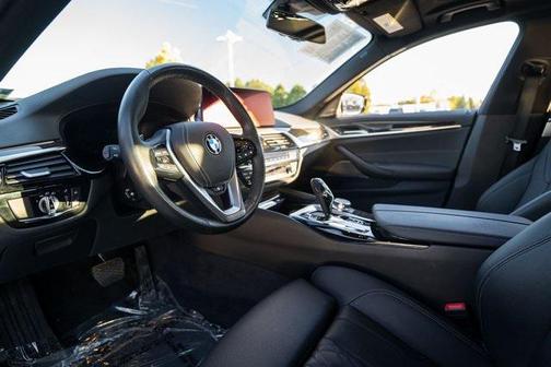 2023 BMW 530 i xDrive