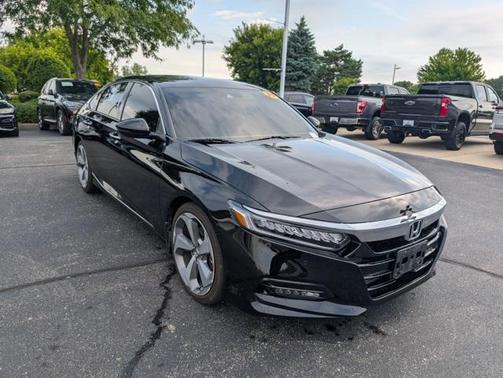 2019 Honda Accord Touring 2.0T