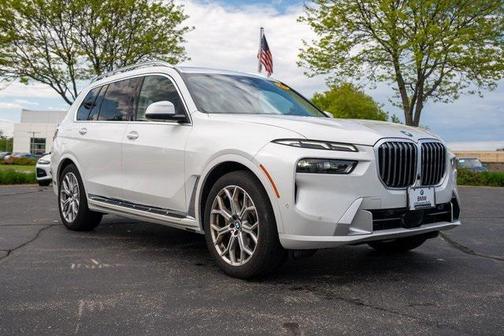 2025 BMW X7 xDrive40i