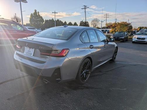 2023 BMW 330 xDrive
