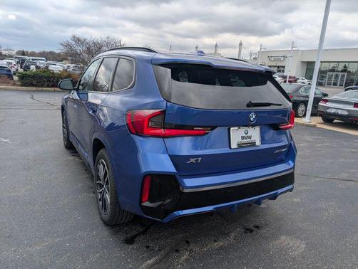 Portimao Blue Metallic 2026 BMW X1 xDrive28i