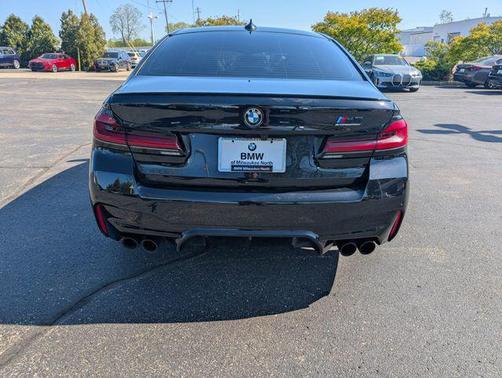 Black Sapphire Metallic 2023 BMW M5 Competition