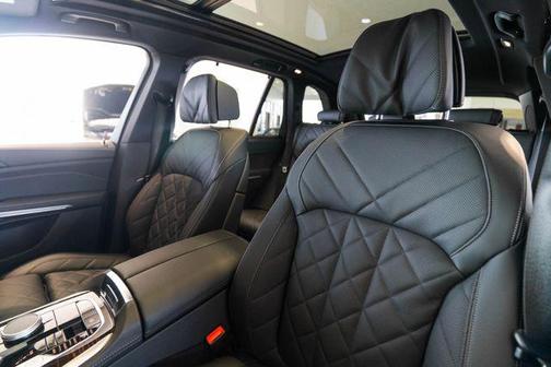 Brooklyn Grey Metallic 2026 BMW X5 xDrive40i