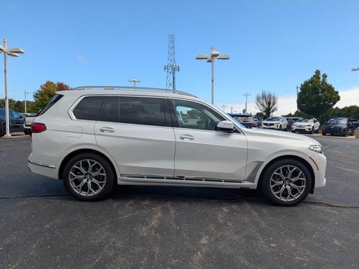2022 BMW X7 xDrive40i