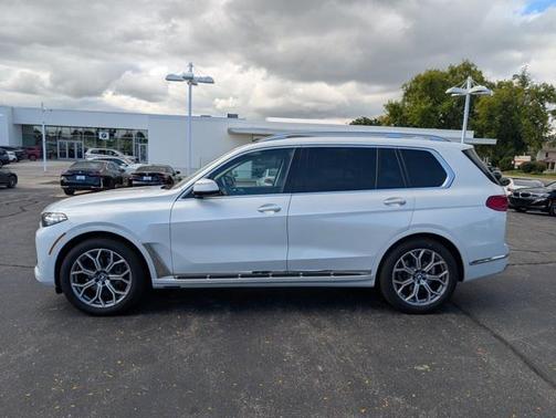 2022 BMW X7 xDrive40i