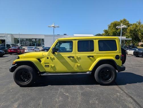 2022 Jeep Wrangler Unlimited Sahara