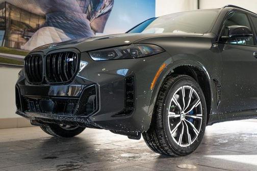 2026 BMW X5 M60i