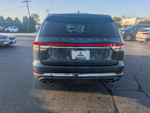 Flight Blue Metallic Clearcoat 2022 Lincoln Aviator Reserve AWD