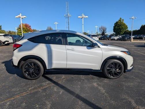 2021 Honda HR-V AWD Sport