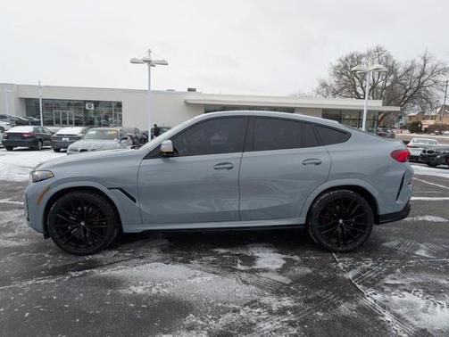 2024 BMW X6 xDrive40i