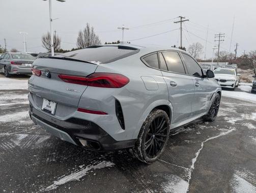 2024 BMW X6 xDrive40i