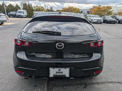 2022 Mazda Mazda3 FWD w/Premium Package