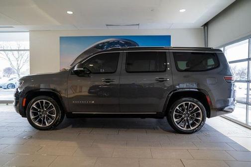 2023 Jeep Wagoneer Series III 4x4