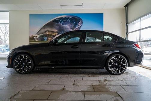 2026 BMW 330 xDrive NA